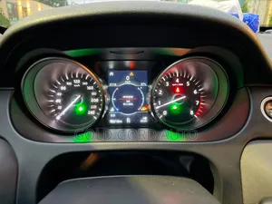 Land Rover Discovery Sport 2018 Noir