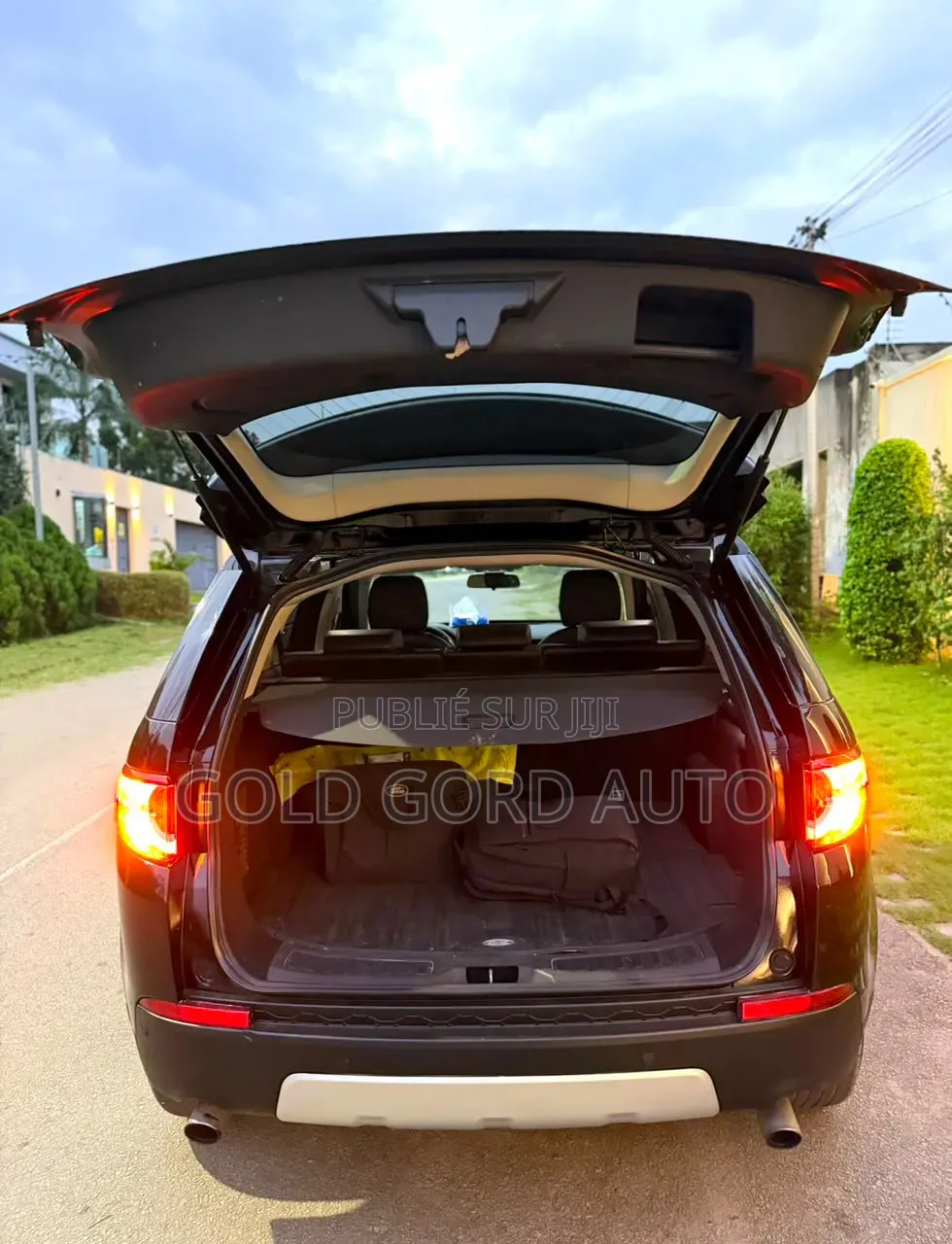 Land Rover Discovery Sport 2018 Noir