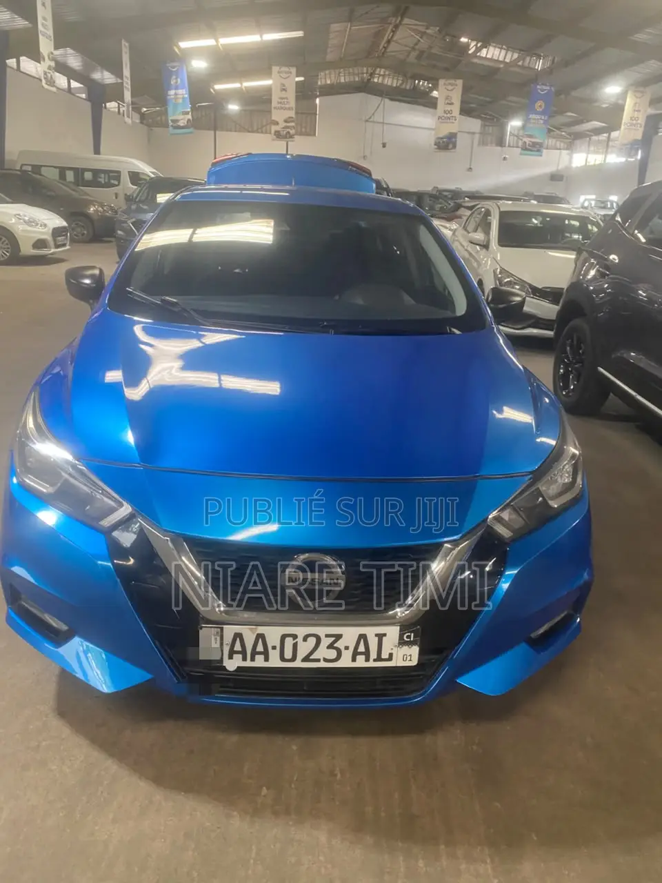 Nissan Versa 2021 Bleu