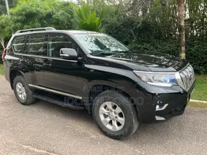 Toyota Land Cruiser Prado 2011 Noir