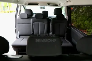 Hyundai Staria 2025 Noir