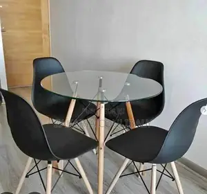 Table À Manger Vitrée