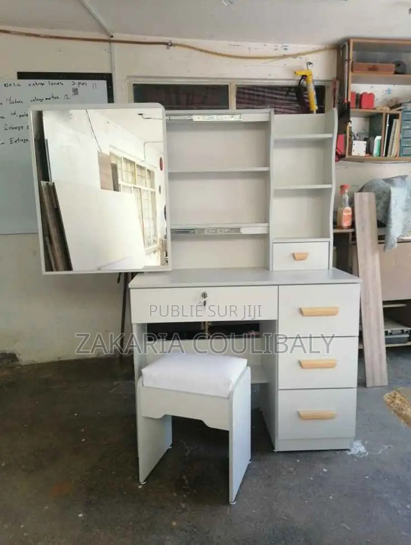 Meuble Coiffeuse