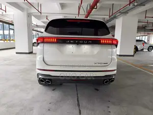 Jetour X70 Plus 1.6 7-Seater FWD 2022 Noir
