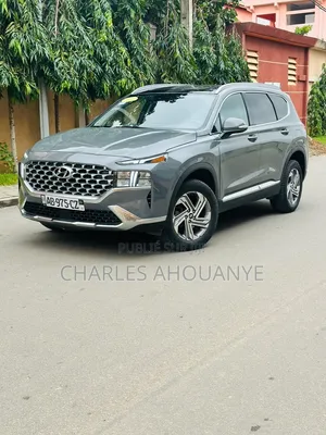 Hyundai Santa Fe SE 2023 Gris