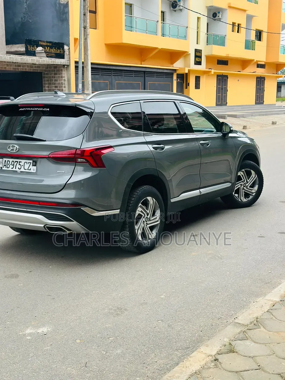 Hyundai Santa Fe SE 2023 Gris