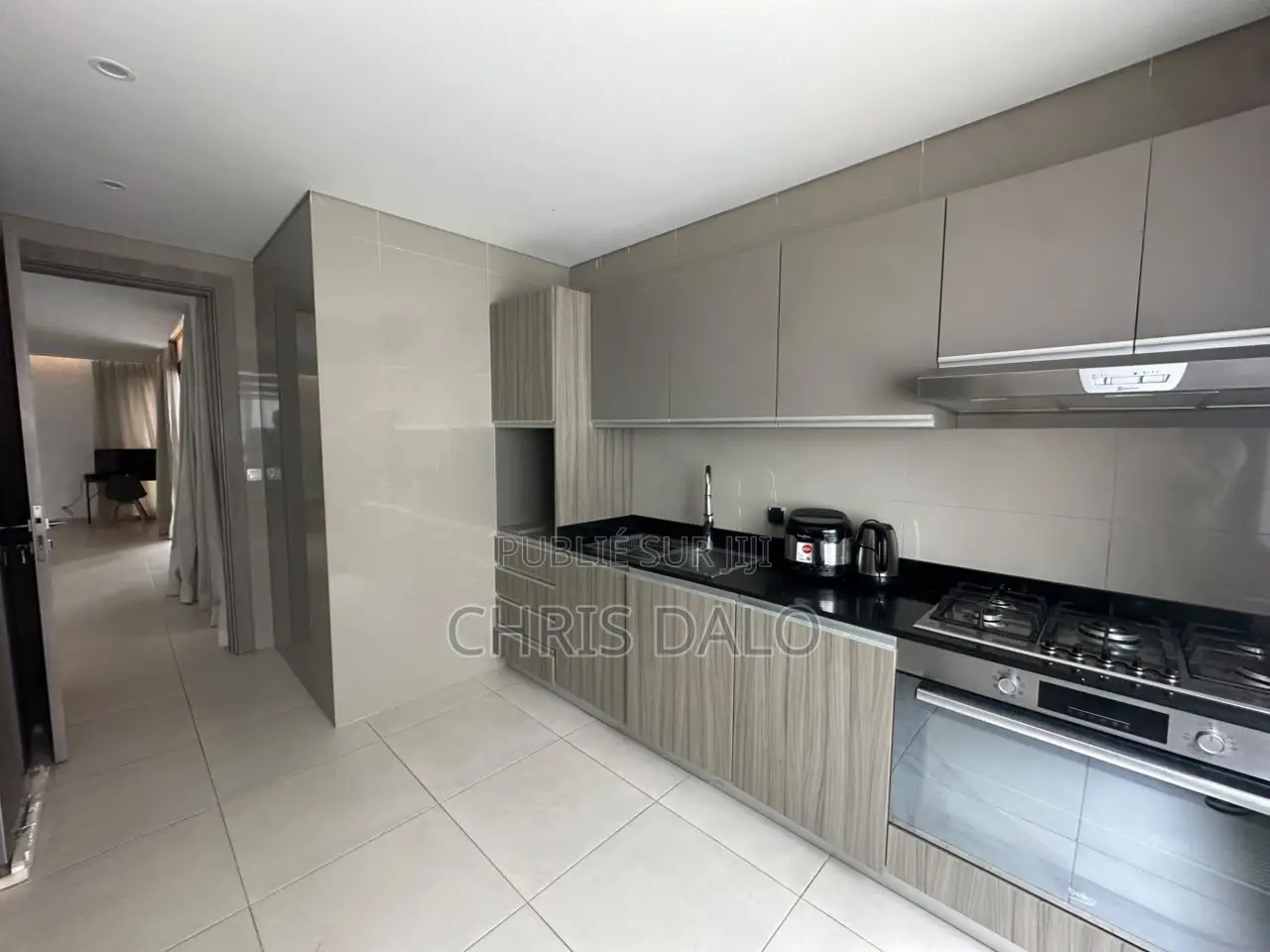 2chbre Appartement dans Deux Plateaux à Louer