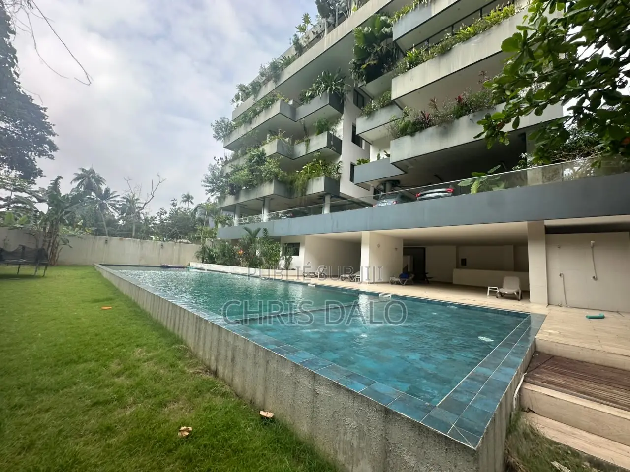 2chbre Appartement dans Deux Plateaux à Louer