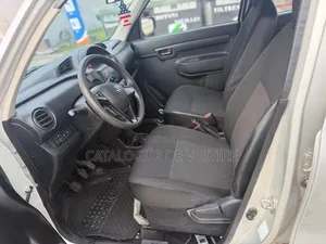 Suzuki S-Presso 2024 Gris