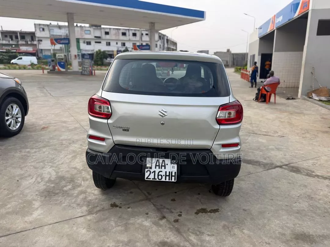 Suzuki S-Presso 2024 Gris