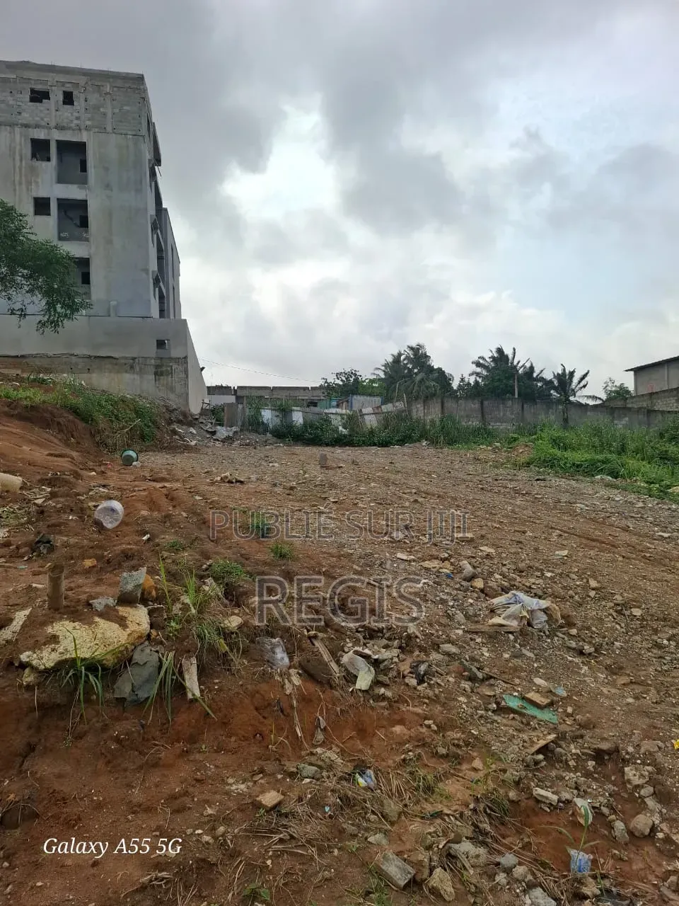 Terrain À Vendre Dans La Zone De Cité Sir