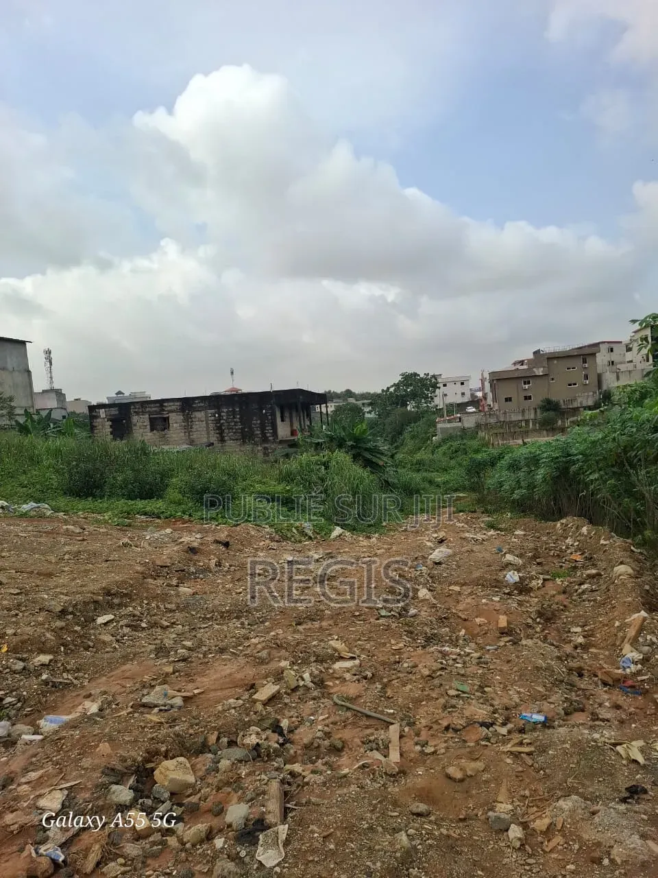 Terrain À Vendre Dans La Zone De Cité Sir