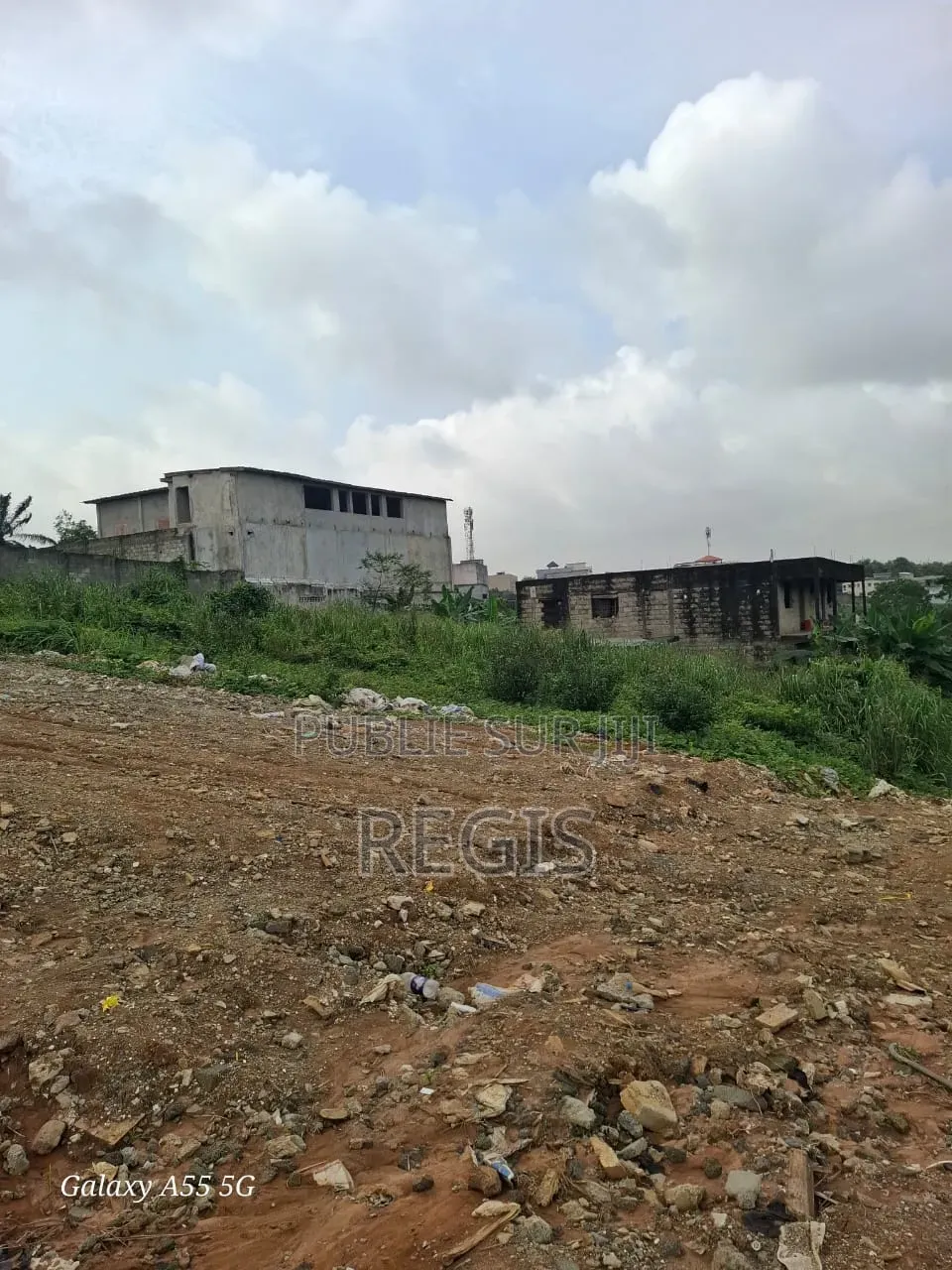 Terrain À Vendre Dans La Zone De Cité Sir