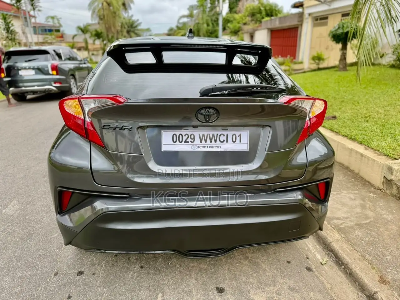 Toyota C-HR 2022 Gris