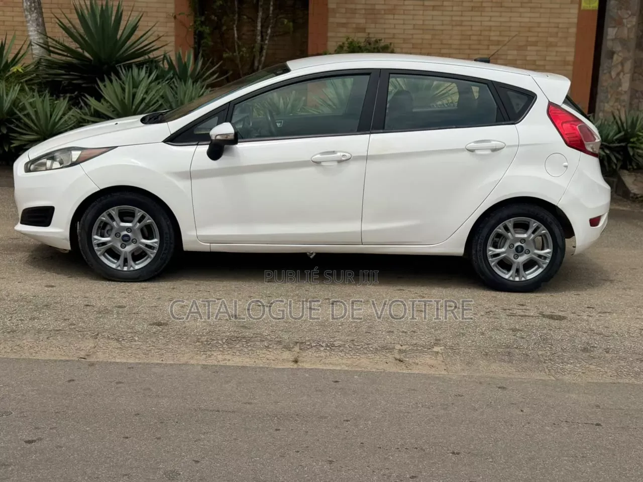 Ford Fiesta 2015 Blanc