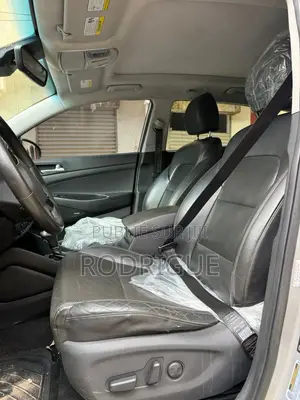 Hyundai Tucson Sport 2021 Gris