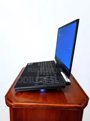 Ordinateur portable Lenovo Legion 7 24GB Intel Core i7 HDD+SSD 1T