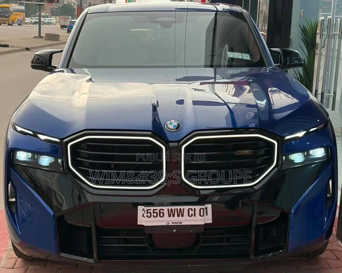 Nouveau BMW XM Label Red Sports Activity Vehicle 2025 Bleu
