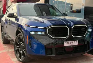 Nouveau BMW XM Label Red Sports Activity Vehicle 2025 Bleu