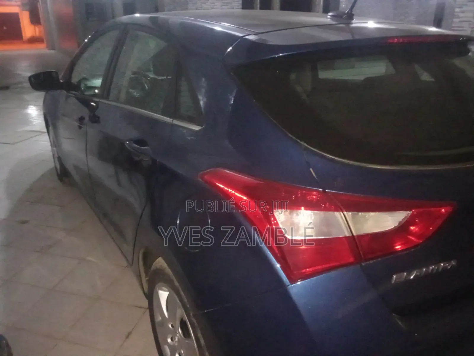 Hyundai Elantra 2016 Bleu