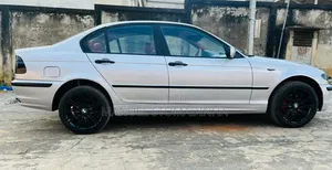 BMW 3 Series 2004 Gris