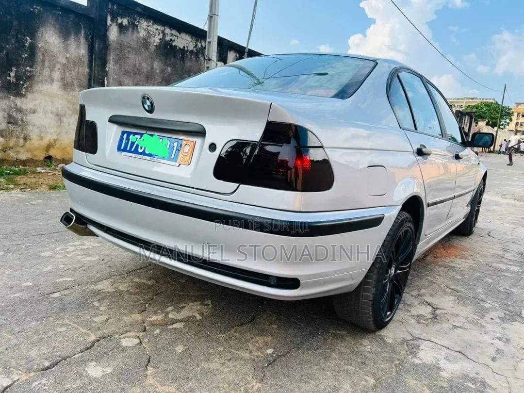 BMW 3 Series 2004 Gris