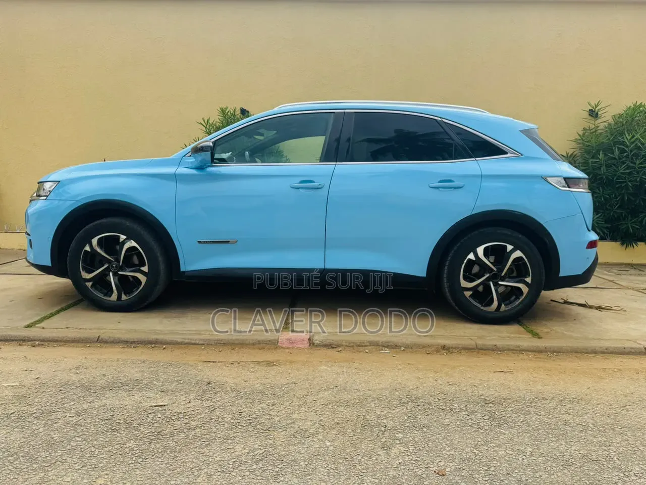Citroen DS 7 Crossback 2018 Bleu