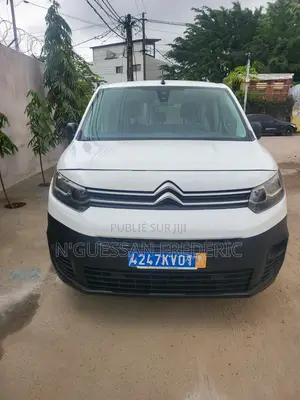 Citroen Berlingo 2022 Blanc