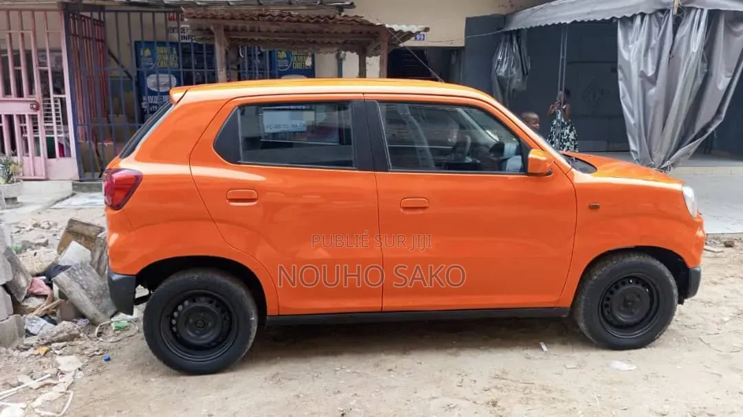 Suzuki S-Presso 2024 Orange