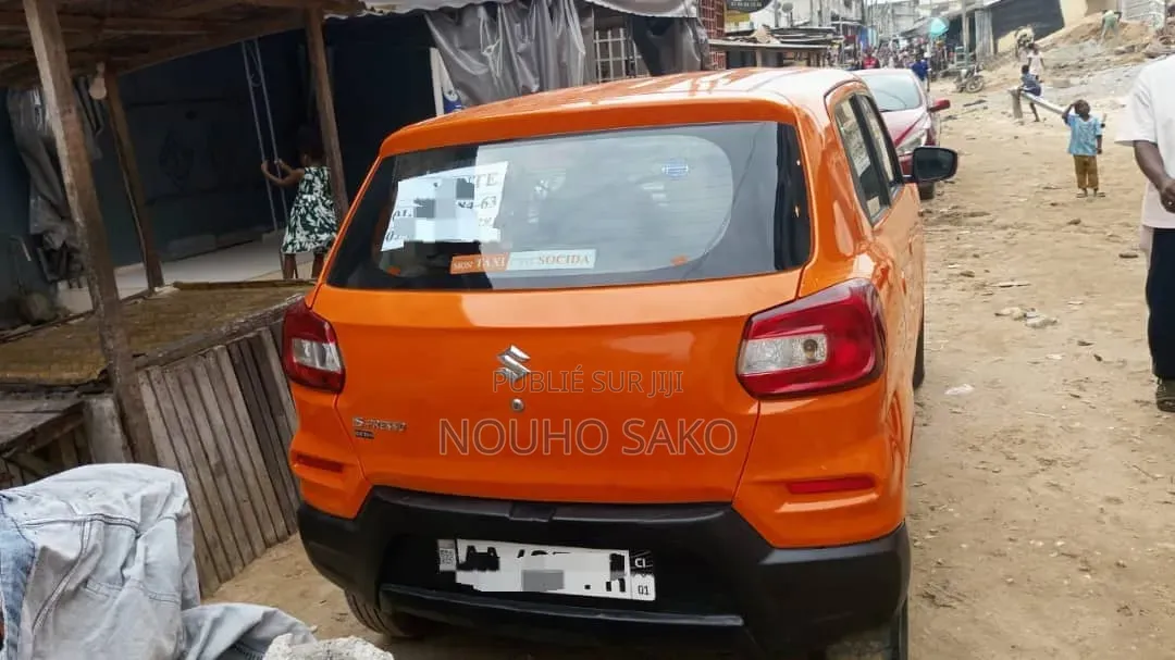 Suzuki S-Presso 2024 Orange