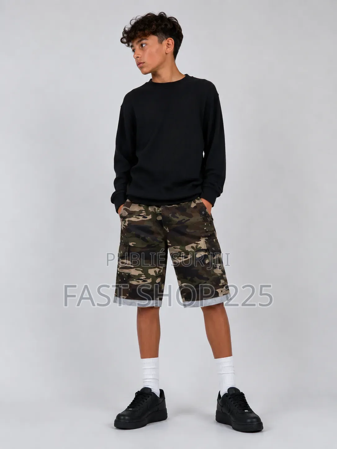 Short Cargo Militaire