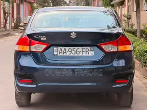 Suzuki Ciaz 2024 Bleu