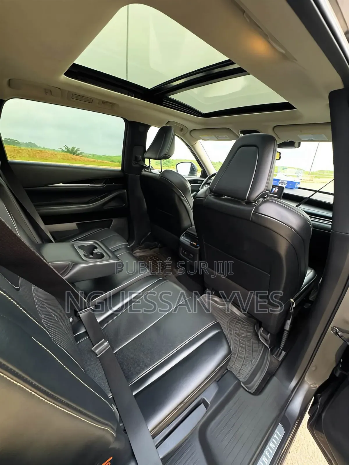 Infiniti Q60 2023 Gris