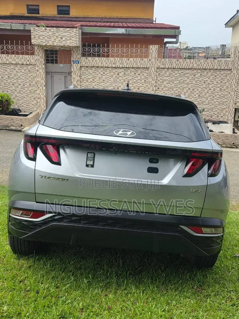 Hyundai Tucson 2023 Gris
