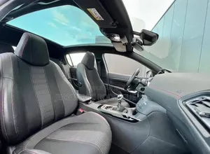 Nouveau Peugeot 3008 2025 Blanc cassé