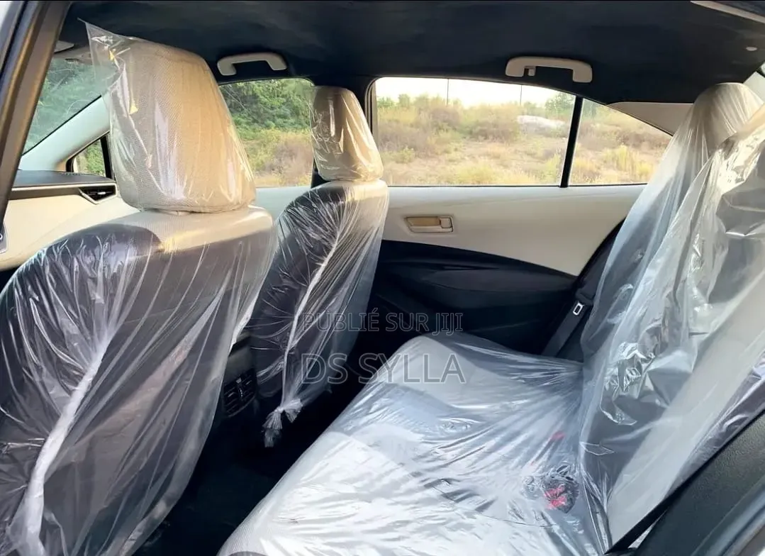 Toyota Corolla LE 2020 Blanc