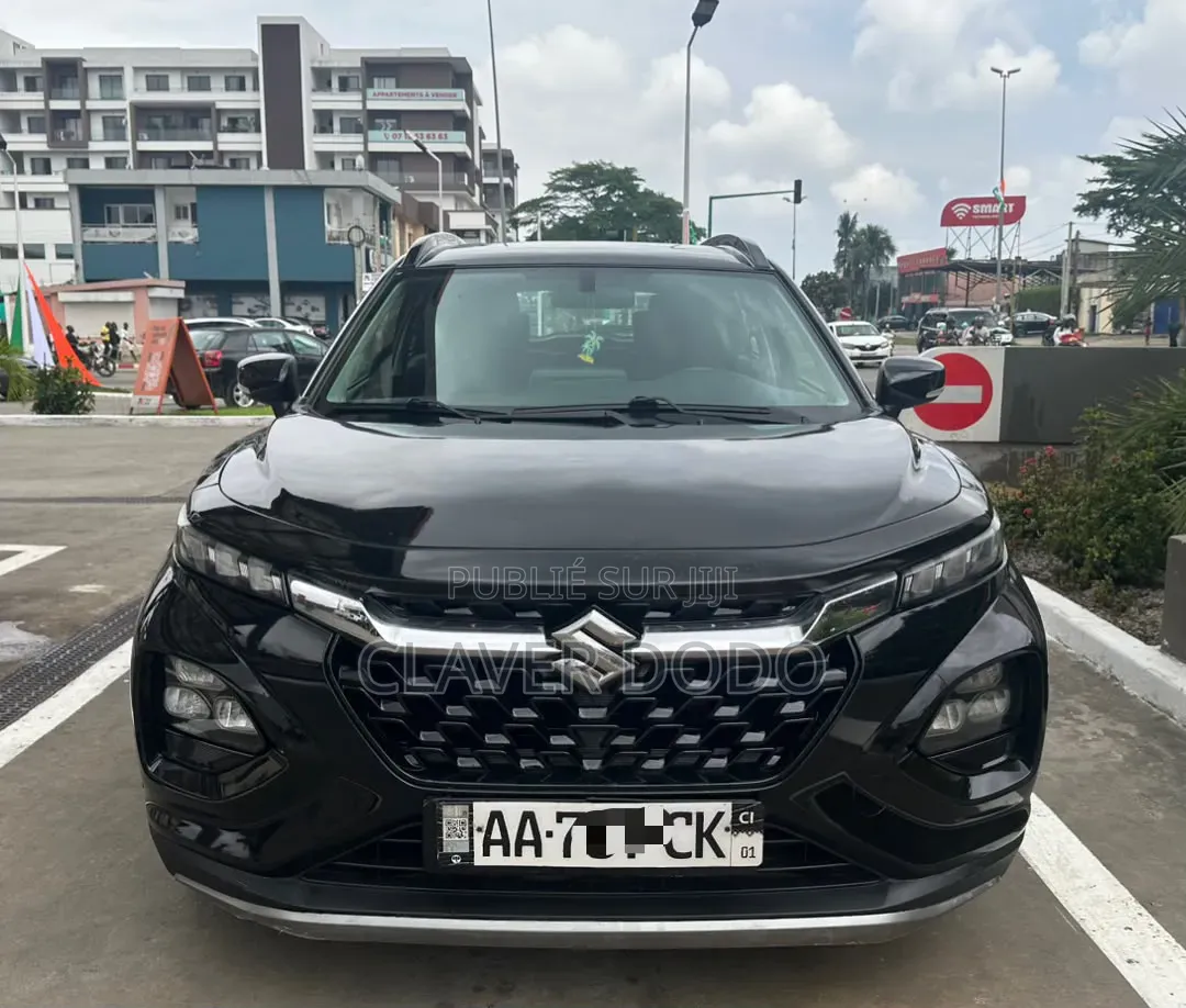 Suzuki Fronx 2024 Noir