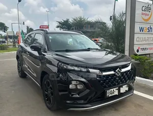 Suzuki Fronx 2024 Noir