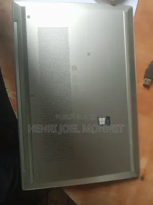 Ordinateur portable HP ProBook 430 8GB Intel Core i5 SSD 256GB