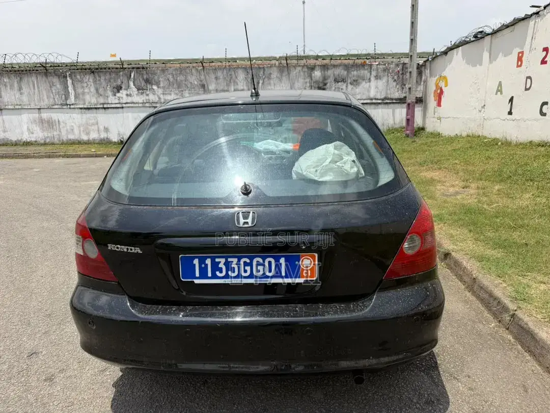 Honda Stream 2.0 2001 Noir