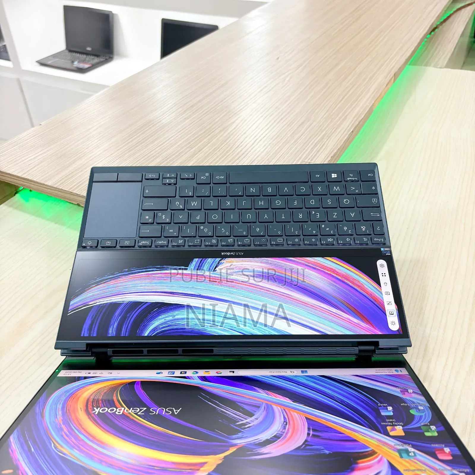 Nouveau Asus Zenbook Duo 16GB Intel Core i5 SSD 512GB