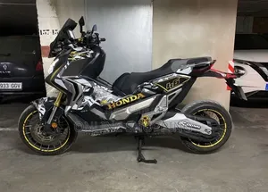 Nouveau Yamaha FZ6 2023 Noir