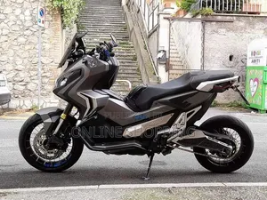 Nouveau Yamaha FZ6 2023 Noir