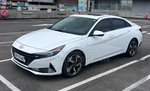 Hyundai Elantra 2021 Blanc