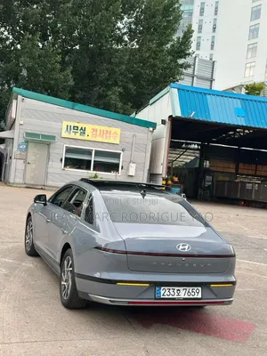 Nouveau Hyundai Grandeur 2025 Gris