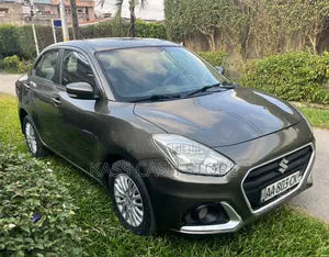 Suzuki Dzire 2024 Gris