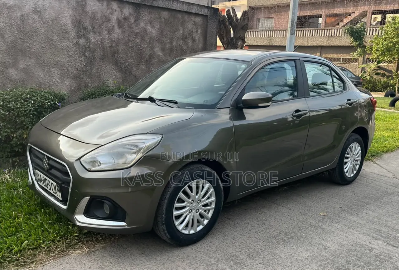 Suzuki Dzire 2024 Gris
