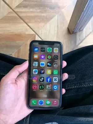 Nouveau Apple iPhone XR 128 GB Autre