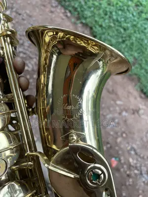 Saxophone Moins Chère De Qualité Et Importé
