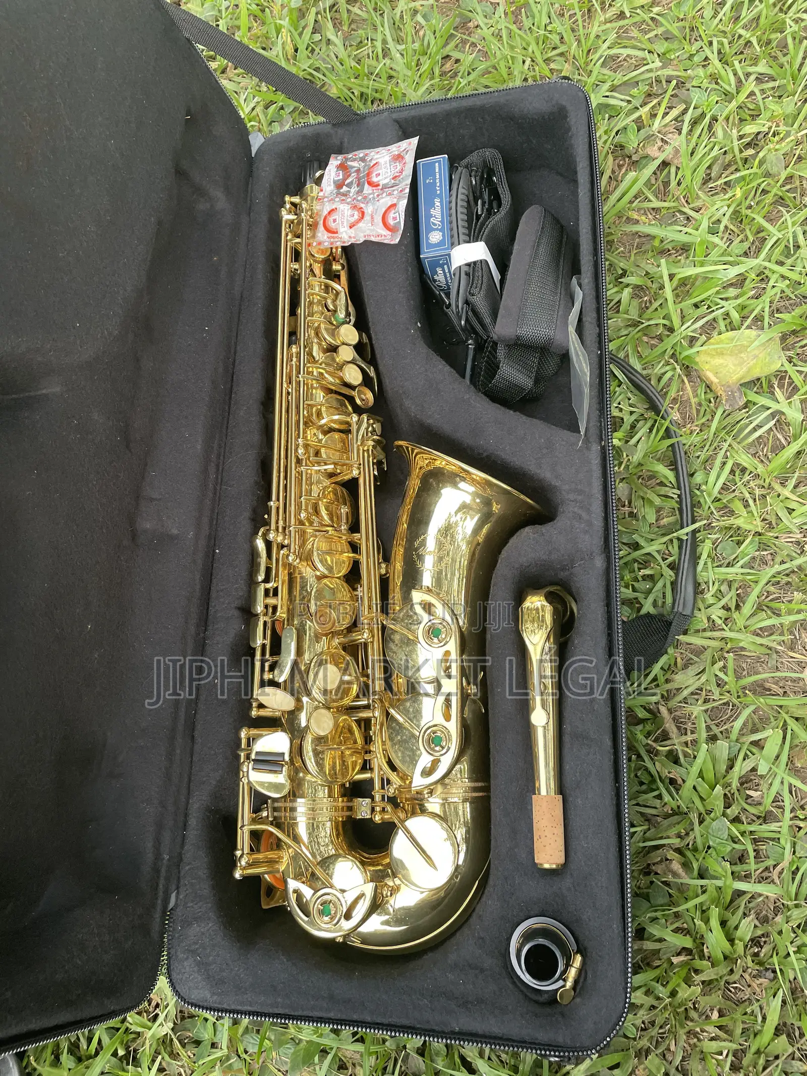 Saxophone Moins Chère De Qualité Et Importé